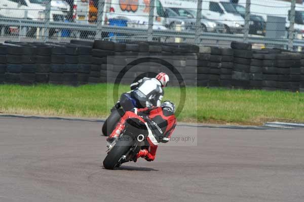 Motorcycle action photographs;Rockingham;Rockingham photographs;event digital images;eventdigitalimages;no limits trackday;peter wileman photography;rockingham corby northamptonshire;trackday;trackday digital images;trackday photos