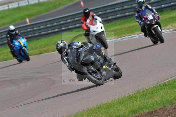 Motorcycle action photographs;Rockingham;Rockingham photographs;event digital images;eventdigitalimages;no limits trackday;peter wileman photography;rockingham corby northamptonshire;trackday;trackday digital images;trackday photos