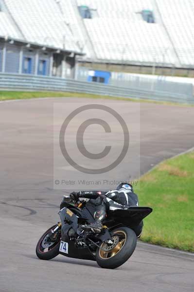 Motorcycle action photographs;Rockingham;Rockingham photographs;event digital images;eventdigitalimages;no limits trackday;peter wileman photography;rockingham corby northamptonshire;trackday;trackday digital images;trackday photos