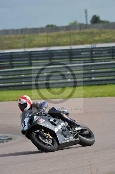 Motorcycle action photographs;Rockingham;Rockingham photographs;event digital images;eventdigitalimages;no limits trackday;peter wileman photography;rockingham corby northamptonshire;trackday;trackday digital images;trackday photos