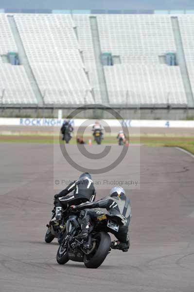 Motorcycle action photographs;Rockingham;Rockingham photographs;event digital images;eventdigitalimages;no limits trackday;peter wileman photography;rockingham corby northamptonshire;trackday;trackday digital images;trackday photos