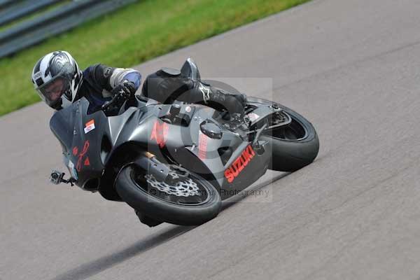 Motorcycle action photographs;Rockingham;Rockingham photographs;event digital images;eventdigitalimages;no limits trackday;peter wileman photography;rockingham corby northamptonshire;trackday;trackday digital images;trackday photos