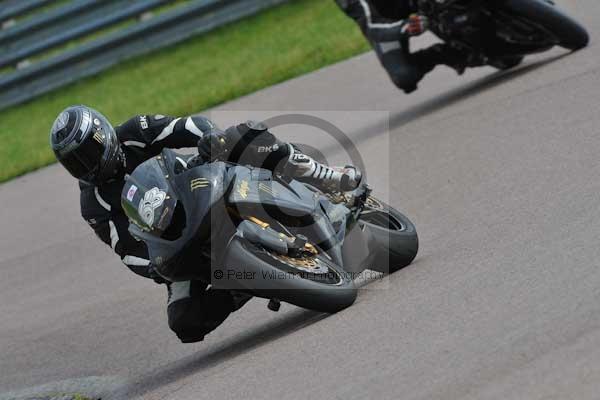 Motorcycle action photographs;Rockingham;Rockingham photographs;event digital images;eventdigitalimages;no limits trackday;peter wileman photography;rockingham corby northamptonshire;trackday;trackday digital images;trackday photos