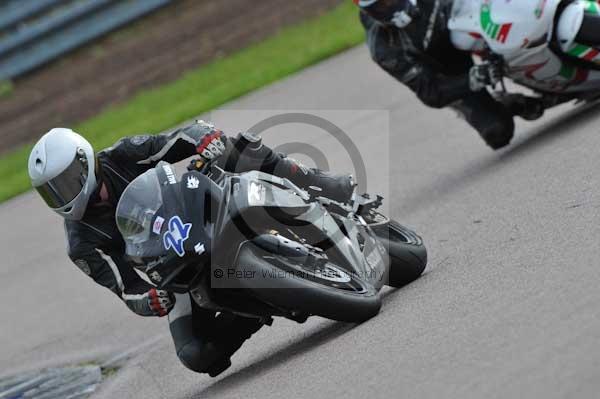 Motorcycle action photographs;Rockingham;Rockingham photographs;event digital images;eventdigitalimages;no limits trackday;peter wileman photography;rockingham corby northamptonshire;trackday;trackday digital images;trackday photos