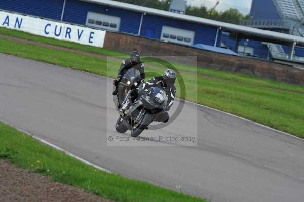 Motorcycle action photographs;Rockingham;Rockingham photographs;event digital images;eventdigitalimages;no limits trackday;peter wileman photography;rockingham corby northamptonshire;trackday;trackday digital images;trackday photos