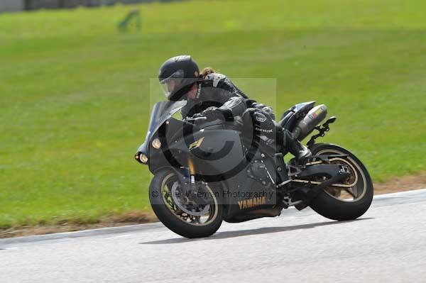 Motorcycle action photographs;Rockingham;Rockingham photographs;event digital images;eventdigitalimages;no limits trackday;peter wileman photography;rockingham corby northamptonshire;trackday;trackday digital images;trackday photos