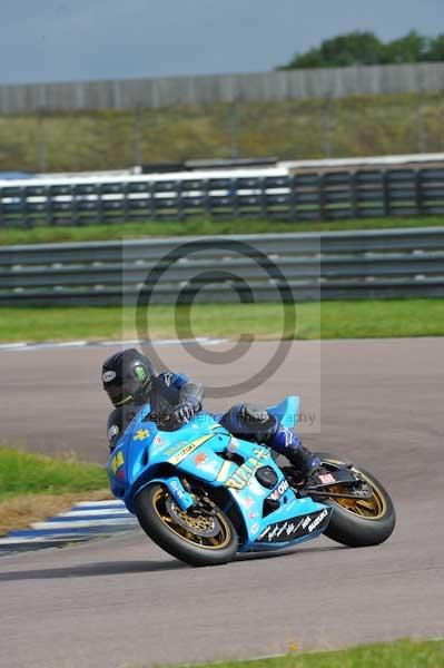 Motorcycle action photographs;Rockingham;Rockingham photographs;event digital images;eventdigitalimages;no limits trackday;peter wileman photography;rockingham corby northamptonshire;trackday;trackday digital images;trackday photos