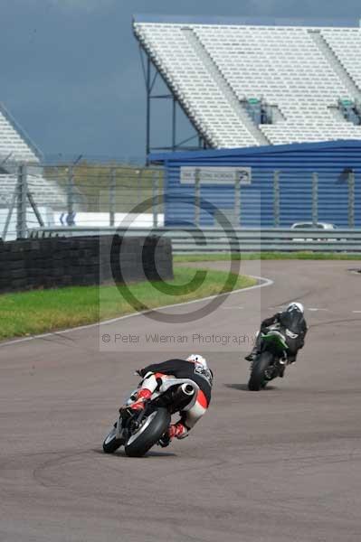 Motorcycle action photographs;Rockingham;Rockingham photographs;event digital images;eventdigitalimages;no limits trackday;peter wileman photography;rockingham corby northamptonshire;trackday;trackday digital images;trackday photos