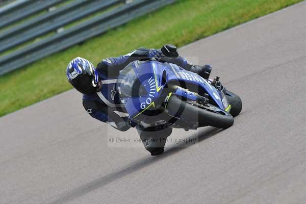 Motorcycle action photographs;Rockingham;Rockingham photographs;event digital images;eventdigitalimages;no limits trackday;peter wileman photography;rockingham corby northamptonshire;trackday;trackday digital images;trackday photos
