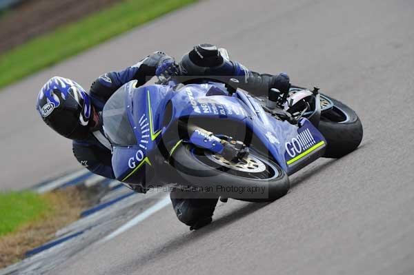 Motorcycle action photographs;Rockingham;Rockingham photographs;event digital images;eventdigitalimages;no limits trackday;peter wileman photography;rockingham corby northamptonshire;trackday;trackday digital images;trackday photos
