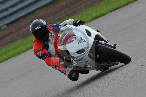 Motorcycle action photographs;Rockingham;Rockingham photographs;event digital images;eventdigitalimages;no limits trackday;peter wileman photography;rockingham corby northamptonshire;trackday;trackday digital images;trackday photos