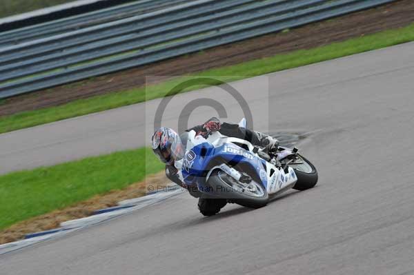 Motorcycle action photographs;Rockingham;Rockingham photographs;event digital images;eventdigitalimages;no limits trackday;peter wileman photography;rockingham corby northamptonshire;trackday;trackday digital images;trackday photos