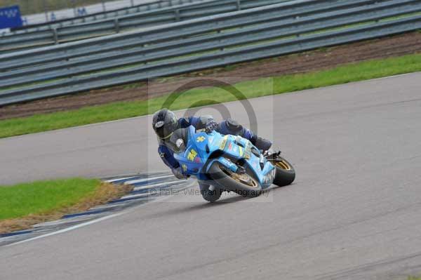 Motorcycle action photographs;Rockingham;Rockingham photographs;event digital images;eventdigitalimages;no limits trackday;peter wileman photography;rockingham corby northamptonshire;trackday;trackday digital images;trackday photos