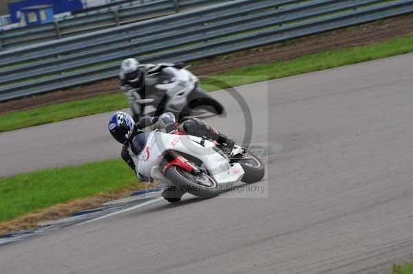 Motorcycle action photographs;Rockingham;Rockingham photographs;event digital images;eventdigitalimages;no limits trackday;peter wileman photography;rockingham corby northamptonshire;trackday;trackday digital images;trackday photos