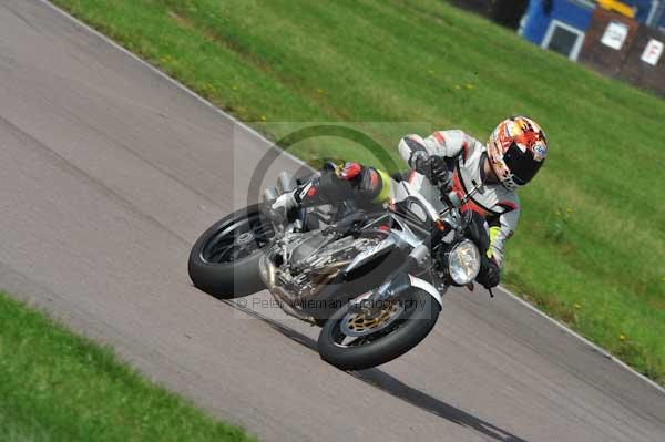 Motorcycle action photographs;Rockingham;Rockingham photographs;event digital images;eventdigitalimages;no limits trackday;peter wileman photography;rockingham corby northamptonshire;trackday;trackday digital images;trackday photos