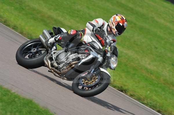 Motorcycle action photographs;Rockingham;Rockingham photographs;event digital images;eventdigitalimages;no limits trackday;peter wileman photography;rockingham corby northamptonshire;trackday;trackday digital images;trackday photos