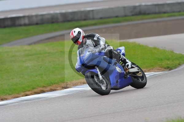 Motorcycle action photographs;Rockingham;Rockingham photographs;event digital images;eventdigitalimages;no limits trackday;peter wileman photography;rockingham corby northamptonshire;trackday;trackday digital images;trackday photos