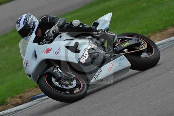 Motorcycle action photographs;Rockingham;Rockingham photographs;event digital images;eventdigitalimages;no limits trackday;peter wileman photography;rockingham corby northamptonshire;trackday;trackday digital images;trackday photos