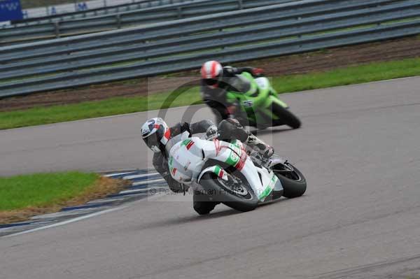 Motorcycle action photographs;Rockingham;Rockingham photographs;event digital images;eventdigitalimages;no limits trackday;peter wileman photography;rockingham corby northamptonshire;trackday;trackday digital images;trackday photos