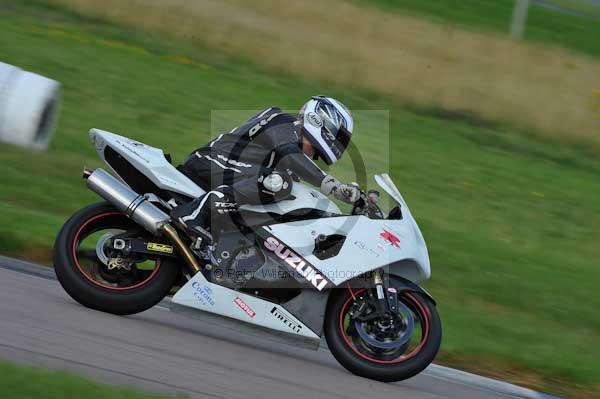 Motorcycle action photographs;Rockingham;Rockingham photographs;event digital images;eventdigitalimages;no limits trackday;peter wileman photography;rockingham corby northamptonshire;trackday;trackday digital images;trackday photos