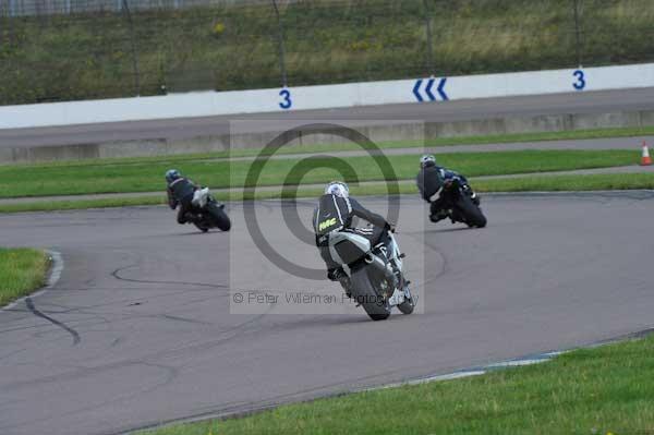 Motorcycle action photographs;Rockingham;Rockingham photographs;event digital images;eventdigitalimages;no limits trackday;peter wileman photography;rockingham corby northamptonshire;trackday;trackday digital images;trackday photos