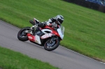 Motorcycle-action-photographs;Rockingham;Rockingham-photographs;event-digital-images;eventdigitalimages;no-limits-trackday;peter-wileman-photography;rockingham-corby-northamptonshire;trackday;trackday-digital-images;trackday-photos