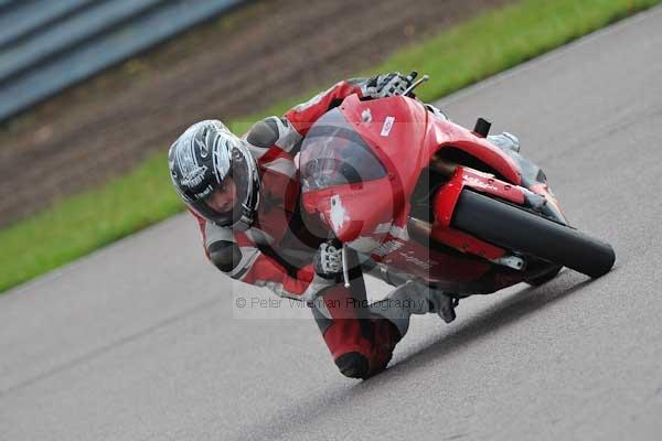 Motorcycle action photographs;Rockingham;Rockingham photographs;event digital images;eventdigitalimages;no limits trackday;peter wileman photography;rockingham corby northamptonshire;trackday;trackday digital images;trackday photos