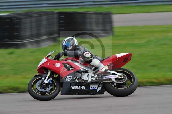 Motorcycle action photographs;Rockingham;Rockingham photographs;event digital images;eventdigitalimages;no limits trackday;peter wileman photography;rockingham corby northamptonshire;trackday;trackday digital images;trackday photos