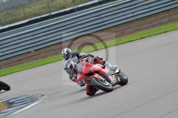 Motorcycle action photographs;Rockingham;Rockingham photographs;event digital images;eventdigitalimages;no limits trackday;peter wileman photography;rockingham corby northamptonshire;trackday;trackday digital images;trackday photos