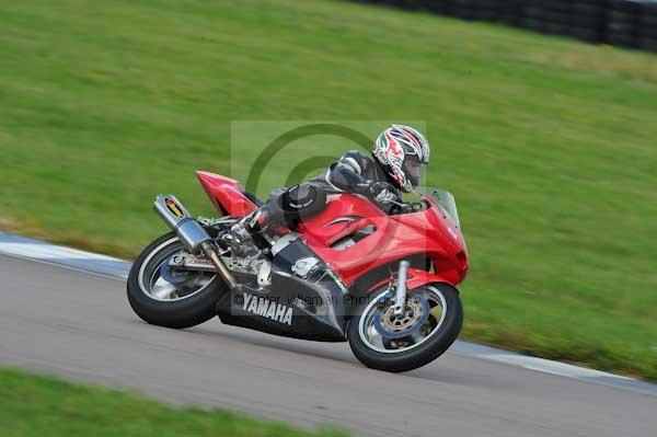 Motorcycle action photographs;Rockingham;Rockingham photographs;event digital images;eventdigitalimages;no limits trackday;peter wileman photography;rockingham corby northamptonshire;trackday;trackday digital images;trackday photos