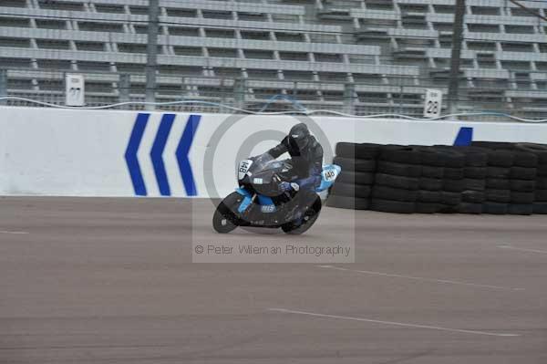 Motorcycle action photographs;Rockingham;Rockingham photographs;event digital images;eventdigitalimages;no limits trackday;peter wileman photography;rockingham corby northamptonshire;trackday;trackday digital images;trackday photos