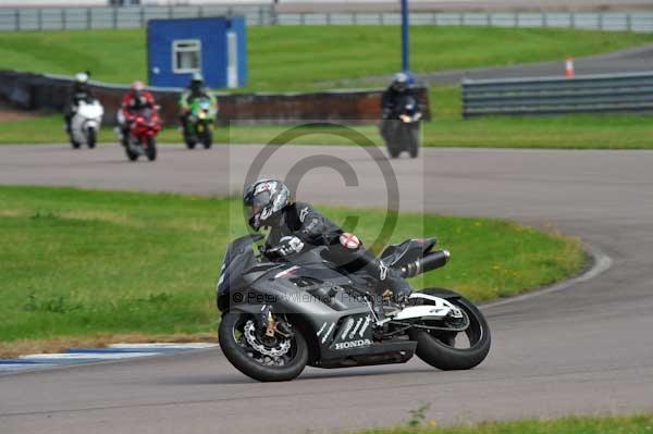 Motorcycle action photographs;Rockingham;Rockingham photographs;event digital images;eventdigitalimages;no limits trackday;peter wileman photography;rockingham corby northamptonshire;trackday;trackday digital images;trackday photos