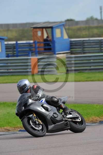 Motorcycle action photographs;Rockingham;Rockingham photographs;event digital images;eventdigitalimages;no limits trackday;peter wileman photography;rockingham corby northamptonshire;trackday;trackday digital images;trackday photos