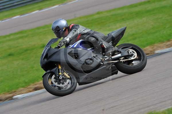 Motorcycle action photographs;Rockingham;Rockingham photographs;event digital images;eventdigitalimages;no limits trackday;peter wileman photography;rockingham corby northamptonshire;trackday;trackday digital images;trackday photos