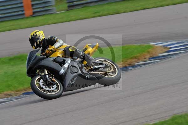 Motorcycle action photographs;Rockingham;Rockingham photographs;event digital images;eventdigitalimages;no limits trackday;peter wileman photography;rockingham corby northamptonshire;trackday;trackday digital images;trackday photos