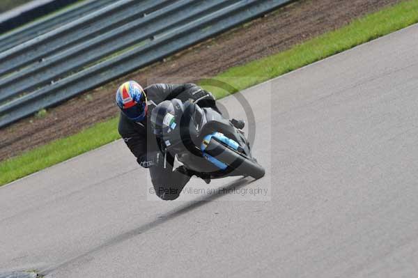 Motorcycle action photographs;Rockingham;Rockingham photographs;event digital images;eventdigitalimages;no limits trackday;peter wileman photography;rockingham corby northamptonshire;trackday;trackday digital images;trackday photos