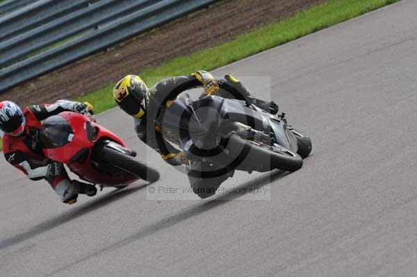 Motorcycle action photographs;Rockingham;Rockingham photographs;event digital images;eventdigitalimages;no limits trackday;peter wileman photography;rockingham corby northamptonshire;trackday;trackday digital images;trackday photos