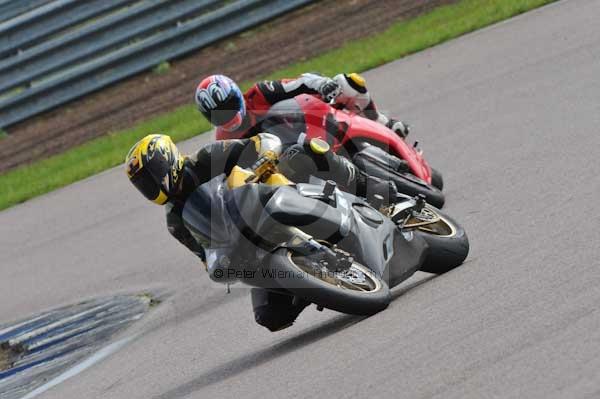 Motorcycle action photographs;Rockingham;Rockingham photographs;event digital images;eventdigitalimages;no limits trackday;peter wileman photography;rockingham corby northamptonshire;trackday;trackday digital images;trackday photos