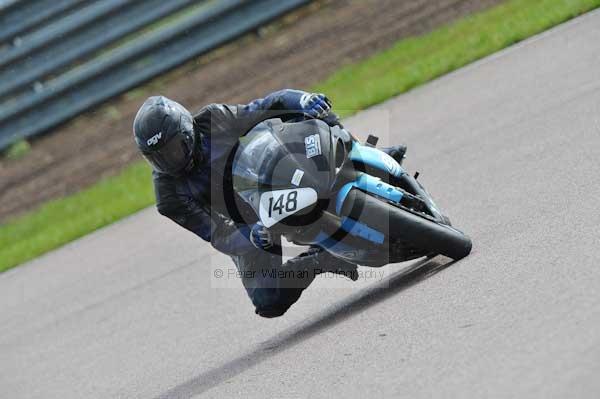 Motorcycle action photographs;Rockingham;Rockingham photographs;event digital images;eventdigitalimages;no limits trackday;peter wileman photography;rockingham corby northamptonshire;trackday;trackday digital images;trackday photos