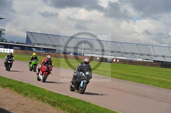 Motorcycle action photographs;Rockingham;Rockingham photographs;event digital images;eventdigitalimages;no limits trackday;peter wileman photography;rockingham corby northamptonshire;trackday;trackday digital images;trackday photos