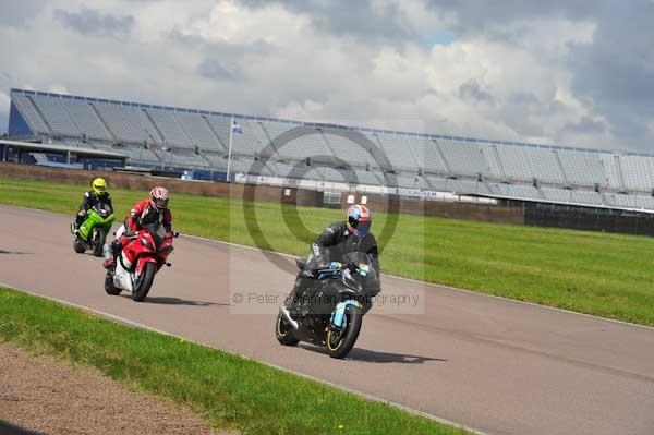 Motorcycle action photographs;Rockingham;Rockingham photographs;event digital images;eventdigitalimages;no limits trackday;peter wileman photography;rockingham corby northamptonshire;trackday;trackday digital images;trackday photos