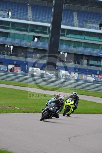 Motorcycle action photographs;Rockingham;Rockingham photographs;event digital images;eventdigitalimages;no limits trackday;peter wileman photography;rockingham corby northamptonshire;trackday;trackday digital images;trackday photos
