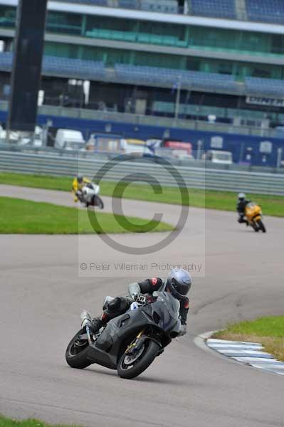 Motorcycle action photographs;Rockingham;Rockingham photographs;event digital images;eventdigitalimages;no limits trackday;peter wileman photography;rockingham corby northamptonshire;trackday;trackday digital images;trackday photos