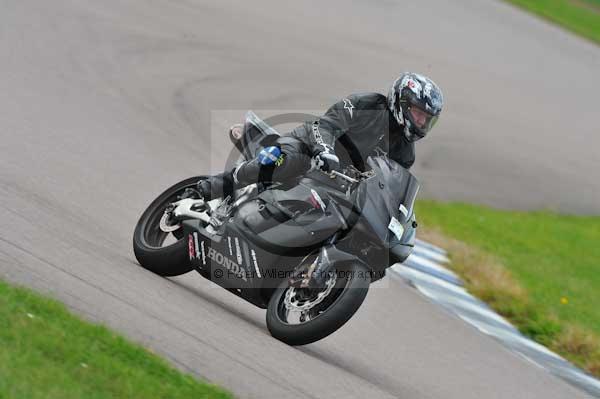 Motorcycle action photographs;Rockingham;Rockingham photographs;event digital images;eventdigitalimages;no limits trackday;peter wileman photography;rockingham corby northamptonshire;trackday;trackday digital images;trackday photos