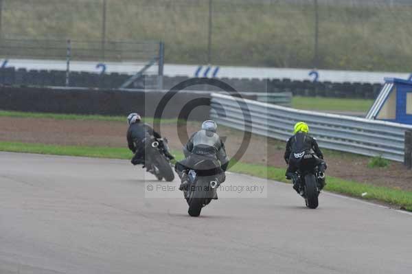 Motorcycle action photographs;Rockingham;Rockingham photographs;event digital images;eventdigitalimages;no limits trackday;peter wileman photography;rockingham corby northamptonshire;trackday;trackday digital images;trackday photos