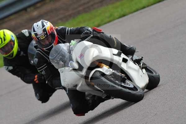 Motorcycle action photographs;Rockingham;Rockingham photographs;event digital images;eventdigitalimages;no limits trackday;peter wileman photography;rockingham corby northamptonshire;trackday;trackday digital images;trackday photos