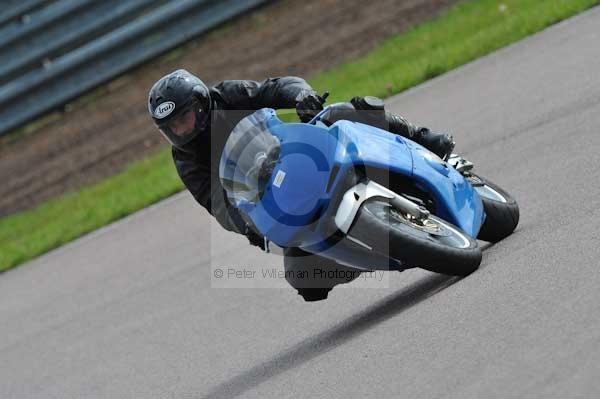 Motorcycle action photographs;Rockingham;Rockingham photographs;event digital images;eventdigitalimages;no limits trackday;peter wileman photography;rockingham corby northamptonshire;trackday;trackday digital images;trackday photos