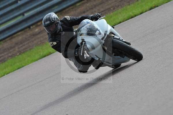 Motorcycle action photographs;Rockingham;Rockingham photographs;event digital images;eventdigitalimages;no limits trackday;peter wileman photography;rockingham corby northamptonshire;trackday;trackday digital images;trackday photos