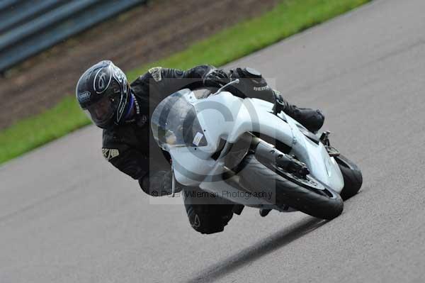 Motorcycle action photographs;Rockingham;Rockingham photographs;event digital images;eventdigitalimages;no limits trackday;peter wileman photography;rockingham corby northamptonshire;trackday;trackday digital images;trackday photos