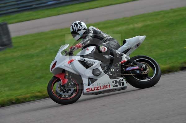 Motorcycle action photographs;Rockingham;Rockingham photographs;event digital images;eventdigitalimages;no limits trackday;peter wileman photography;rockingham corby northamptonshire;trackday;trackday digital images;trackday photos